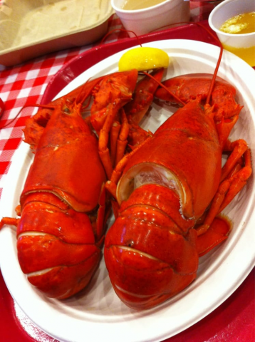 TheLobsterStop's tweet photo. We've got just the thing to cure your food coma from last week. https://t.co/o1Wqb2y8hj