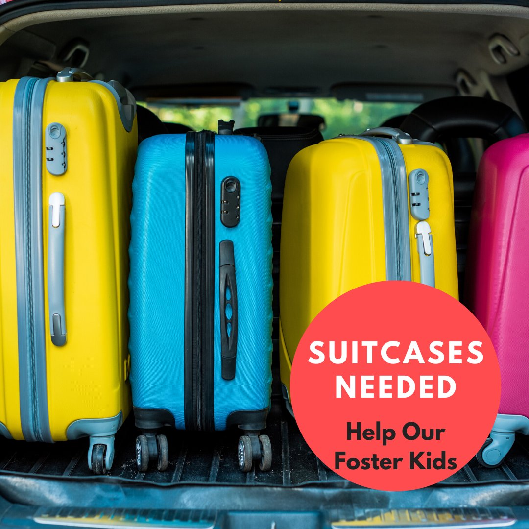 newbernwives's tweet photo. Please remember to bring your old suitcases with you tonight. We will have a great team collecting them for Craven County Foster Kids. 
#community #children #charity #makeadifference #newbernnc #northcarolina #hitc #hitcgno #downtownnewbern #visitnewbern https://t.co/kv5ZYwRFKC