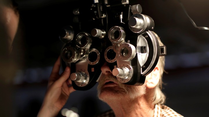 RobertsonOptics's tweet photo. If you are an #Optometrist, this is a MUST READ:

The Great American #EyeExam Scam:
"Why is it so difficult to get a new pair of #glasses or contacts in this country..." https://t.co/NkAtM4kVzy

#Optometry #OptometryNews #OpticalIndustry #Optician #VisionHealth #EyeCare #Lenses https://t.co/empGEx4AzZ