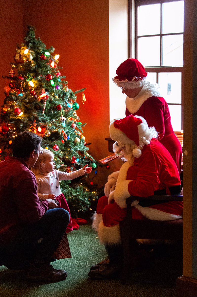 BrkshireThtrGrp's tweet photo. We had a blast at Holiday Extravaganza! Thank you for joining us for a jolly time! 🎄🌟
PC:  @ekrwcreative 
#intheberkshires #BTG19 #holiday https://t.co/OZAe2xqm1h