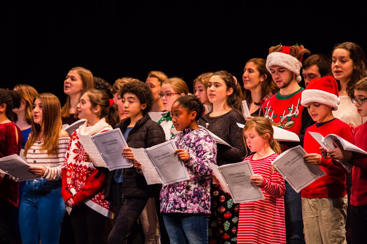 BrkshireThtrGrp's tweet photo. We had a blast at Holiday Extravaganza! Thank you for joining us for a jolly time! 🎄🌟
PC:  @ekrwcreative 
#intheberkshires #BTG19 #holiday https://t.co/OZAe2xqm1h