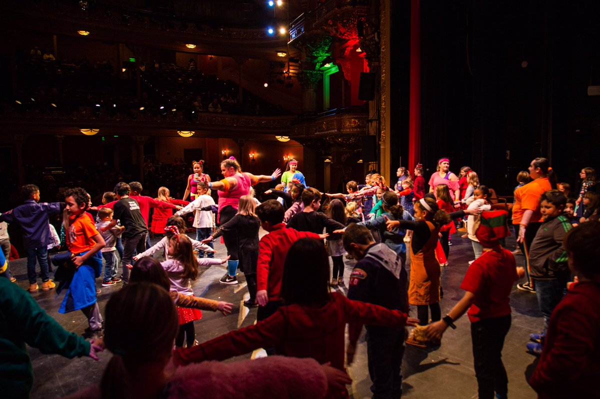 BrkshireThtrGrp's tweet photo. We had a blast at Holiday Extravaganza! Thank you for joining us for a jolly time! 🎄🌟
PC:  @ekrwcreative 
#intheberkshires #BTG19 #holiday https://t.co/OZAe2xqm1h