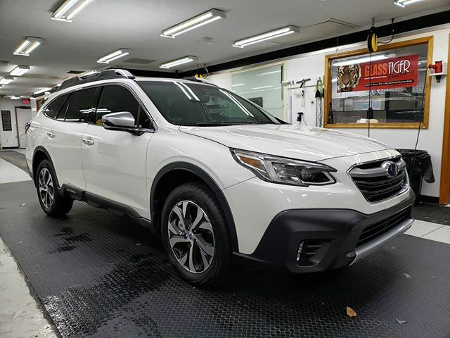 GlassTigerTint's tweet photo. Subaru Outback with Llumar IRX and AIR 80 installed. #glasstigertinting #llumar #llumarfilm #llumarfilms #llumarwindowfilm #llumarwindowfilms #irx #llumarirx #air80 #llumarair80 #airblue @llumarfilms #subaru #outback #subaruoutback https://t.co/CXog99He5z https://t.co/WCs6ZhQiDU