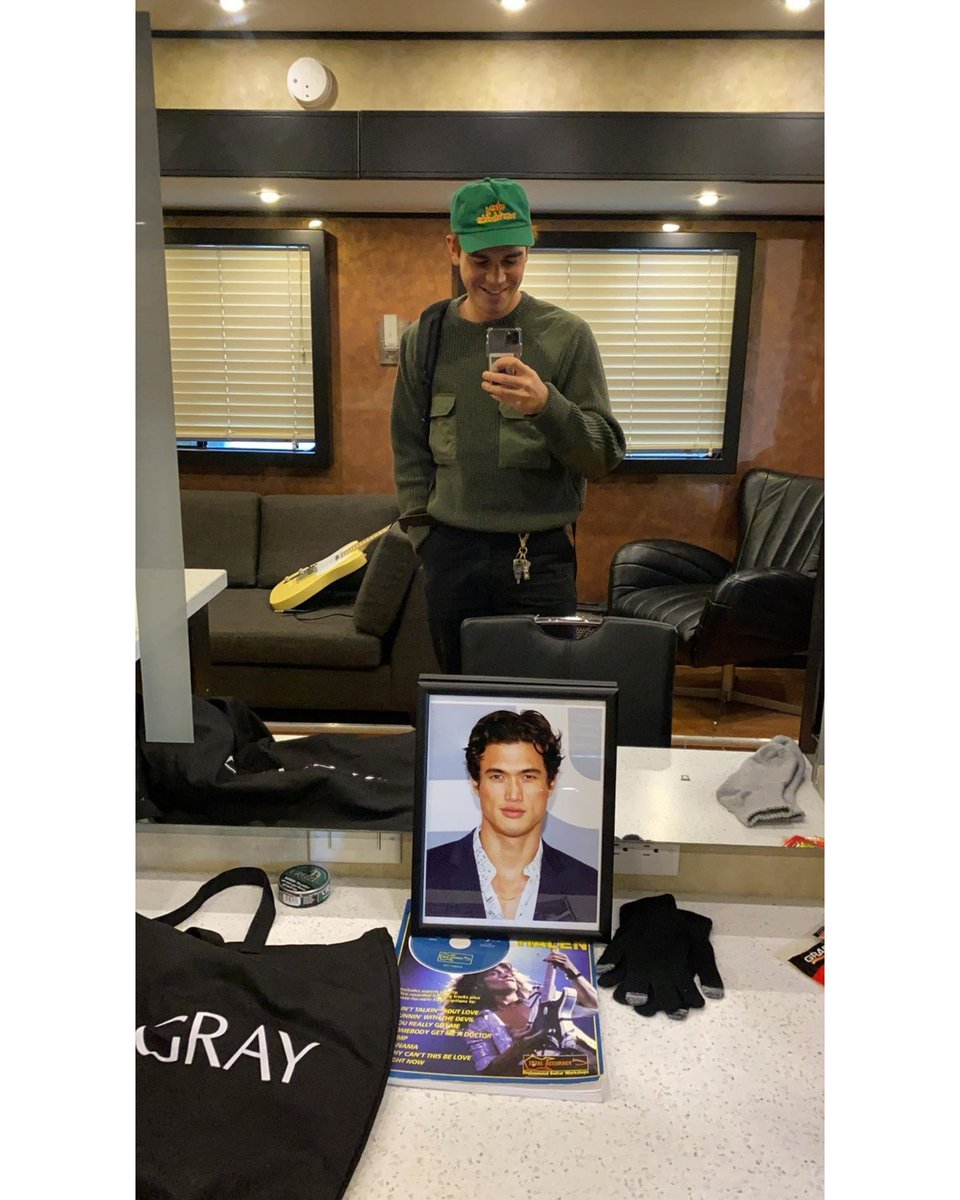 KjApaLegend's tweet photo. Kj via IG instastories https://t.co/D8lEysbYDa