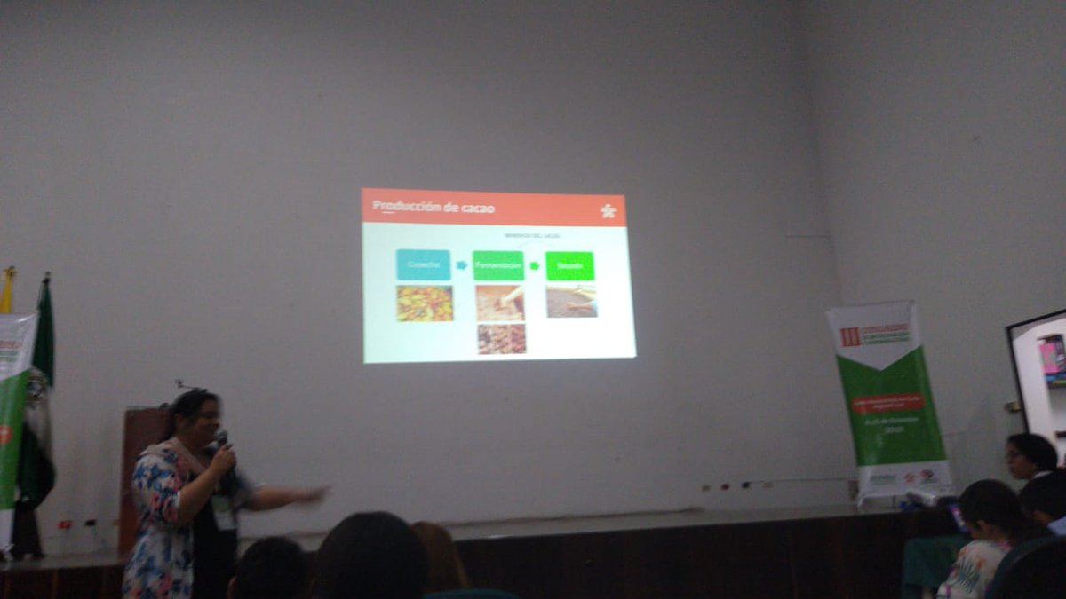 n012344's tweet photo. #Aestahora @PalSennova con la ponencia EXPERIENCIAS SENA PARA EL MEJORAMIENTO DE LA AGROINDUSTRIA DEL CULTIVO DEL CACAO EN EL VALLE DEL CAUCA @SubPalmiraSENA
@aenarvaez #IIICongresobiotecnologiayagroindustria @SENACesar_
@UniversidadPopu
#Centrobiotecnologicodelcaribe https://t.co/ErAlhrmKYY