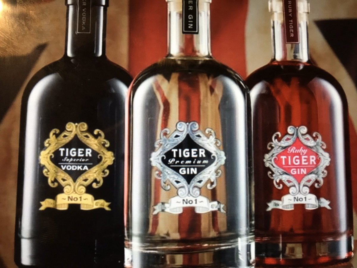 For a great duo of British beverages follow if your 18+  <a href="/BritishLager/">BritishLager</a> <a href="/TheTigerGin/">Tiger Gin®</a> Crafted In Britain 🇬🇧 from <a href="/MadeinGB2013/">Made-in-GB</a> to <a href="/MIGBLandscapes/">Team Turf</a> #UKHashtags #ATSocialMedia