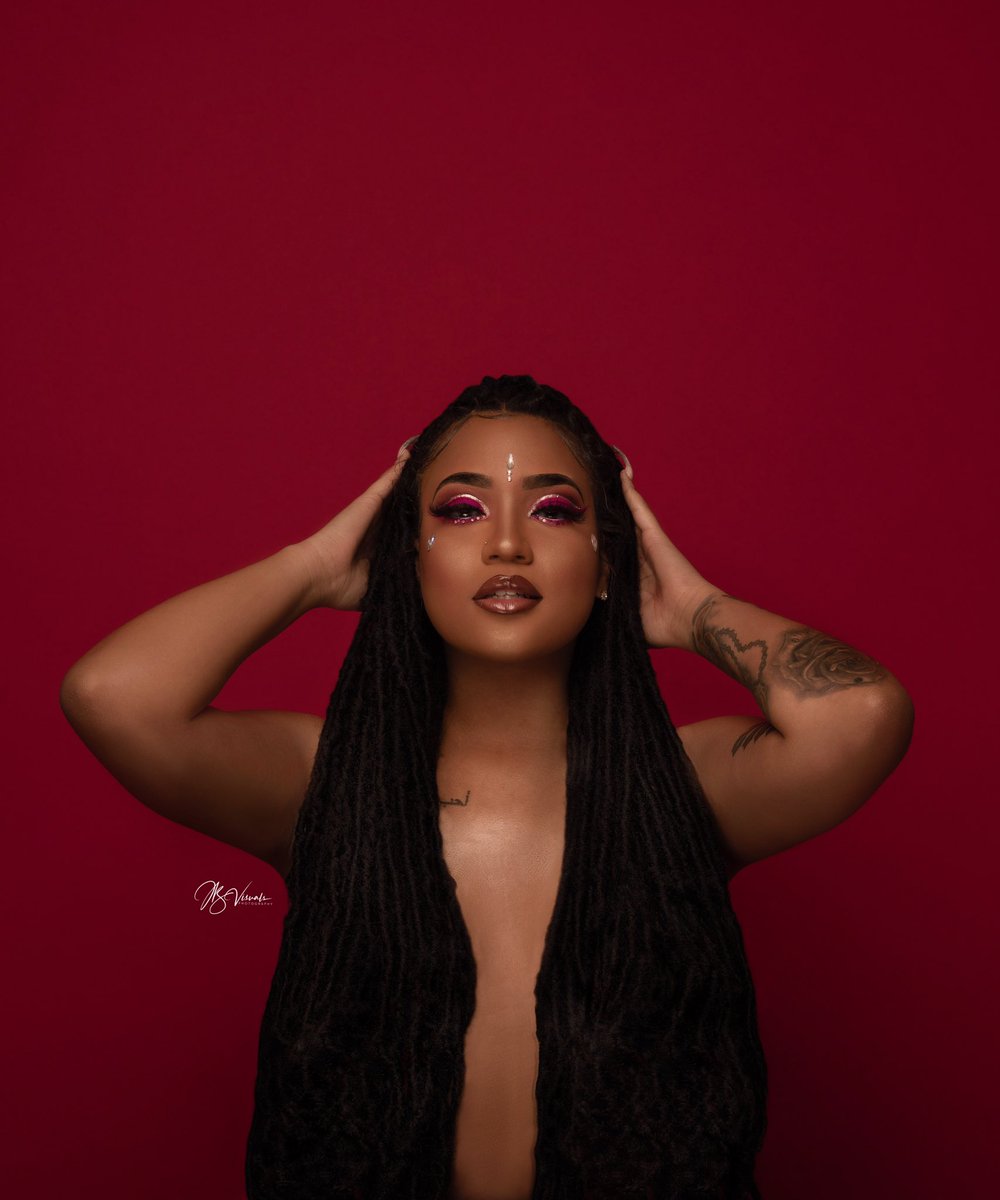 JustWill__'s tweet photo. (1/3)
who said pink & red don’t go together?
(probably my fav shoot eva) #photoshoot #photography #closeupshoot 🔥❤️
photographer: @jbvisuals__
makeup: @cakedbymax
(on ig) https://t.co/MIuTSMnbs4