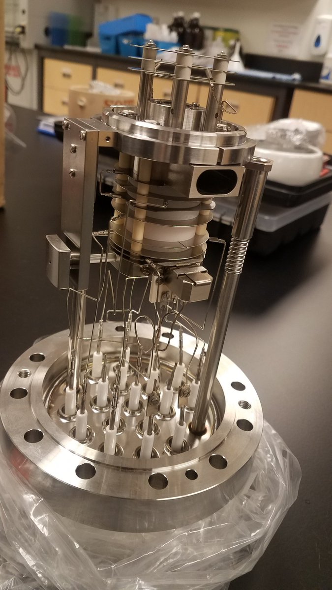 SeaWayward's tweet photo. Coming soon to a lab near you... technically this goes to a Thermo 252, but it's real close to a 253 #source
 @RSRobinsonG @DrKeltonMcMahon #RobinsonLabGSO #Isomass https://t.co/9JmBctCrv8