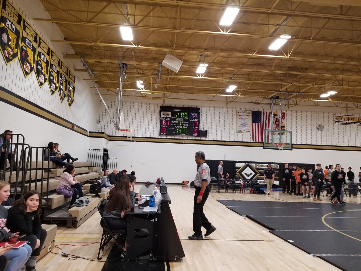 PHSFalcons18's tweet image. First win for the Falcon wrestling team🖤💛 #WeRAISE #Poolesville #falconsflyhigh @MrCarothersPHS @PHSathletics