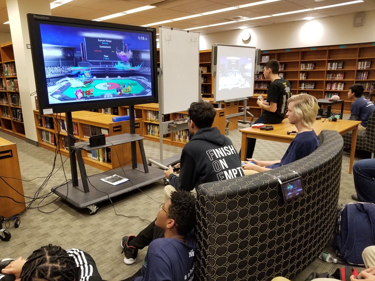 JRLibrarian's tweet photo. The #MELSComicCon Super Smash Bros. Tournament was intense! High school students and teachers competed... but who will claim the title Super Smash Bros. Ultimate Player?! @MetropolitanELS https://t.co/b7Inze2P8Z