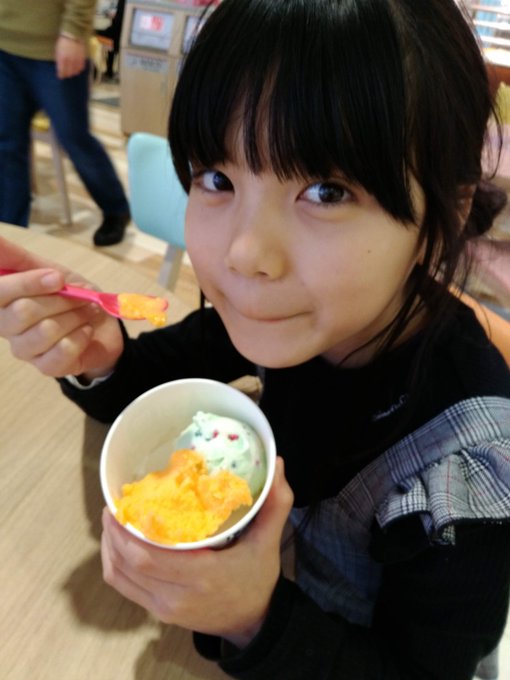 黒にゃご(せな)のTwitter画像47