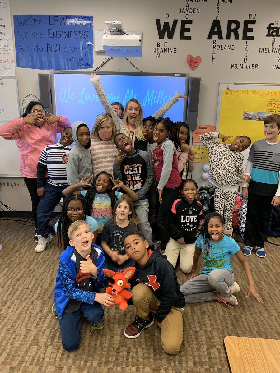lisaafars3's tweet photo. thank you @UofSCEducation for giving ME the opportunity to lead and to grow. @JamieLMiller and I grew together this semester and it was an honor to have her in our family. I cannot wait to see where this girl goes. #whyiteach https://t.co/1qIq0GLQIC