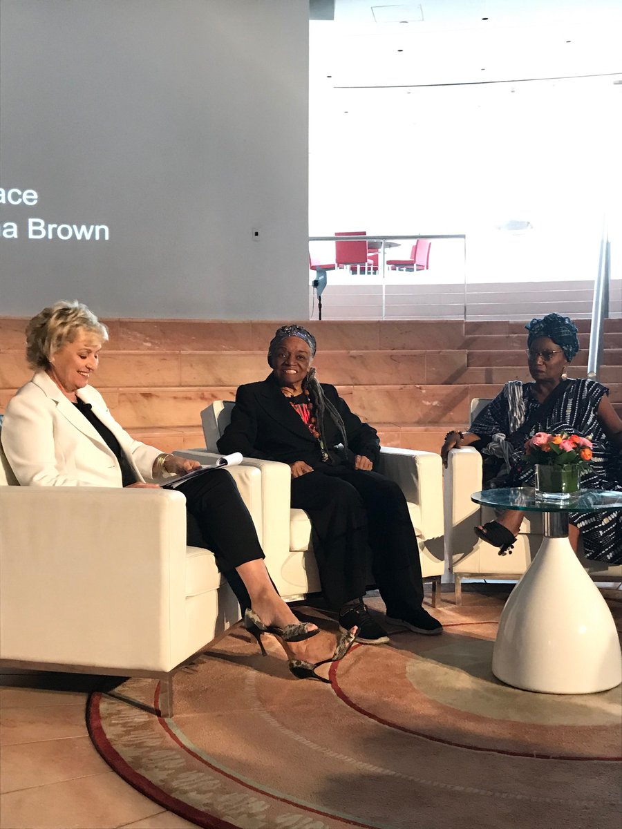 realartmuse's tweet photo. Faith Ringgold, celebrated artist, award-winning writer, and her daughter, scholar and writer, Michele Wallace in conversation with Tina Brown. Faith protested to get more black Women into the #WhitneyMuseum, of course it ended up being black men. #WITW2019 #FaenaFestival https://t.co/86jdeJYwDl