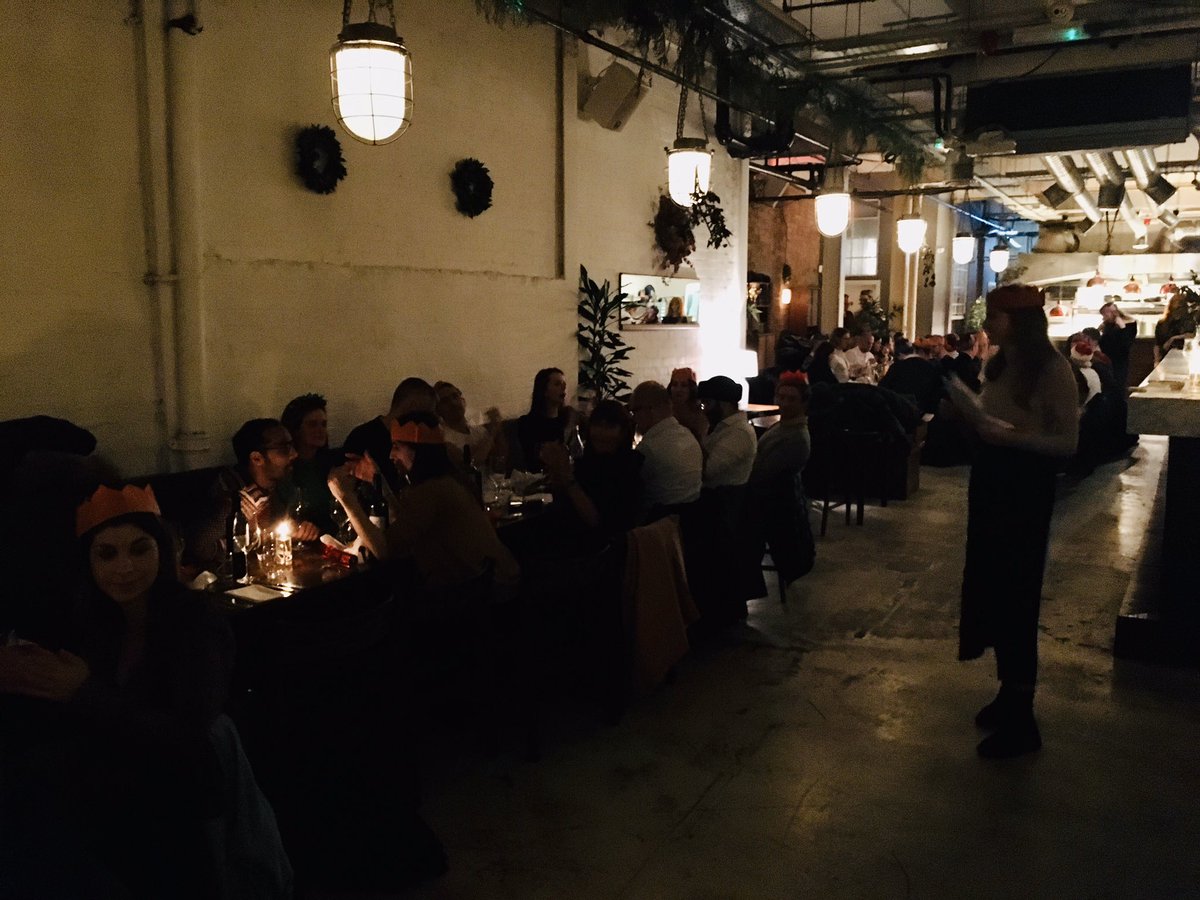 iamWilliamKing's tweet photo. Really enjoyed the #Foundrs 2019 Xmas party // 🙌 Dan @yourheights Rob @JoinCharlie Phoebe #GormleyAndGamble &amp; many more inc @GabbiCahane Aron @BloomandWild Joshie @wegymsquad &amp; Sho of #Portify 👍 https://t.co/St7Vki1LV3