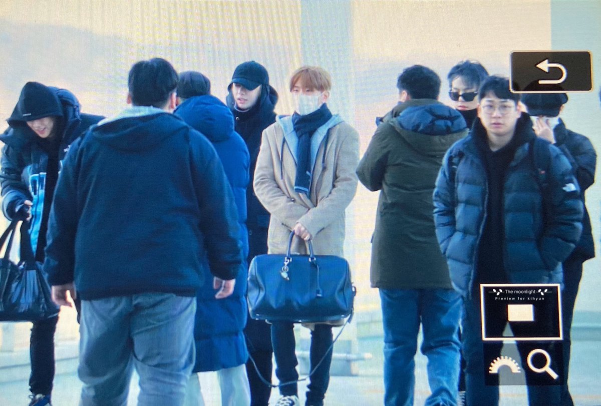 [pre] 191206 인천 출국
이른 아침에 피곤하겠다ㅠㅠㅠ잘 다녀와💕
#몬스타엑스 #기현 #Kiyhun
#MONSTAX @OfficialMonstaX