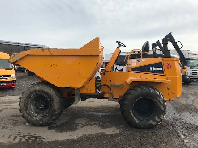 Recently added - Thwaites 9TD Dumper: Found on UK Plant Traders Thwaites 9 Ton Straight Tip Site Dumper Year New: 2015 Our Stock Ref: D00255 Serial No: D3416 Operating Hours: 1428 Specifications: SWIVEL SKIP, ROAD LIGHTS *Repainted where required *3… dlvr.it/RKlbzQ