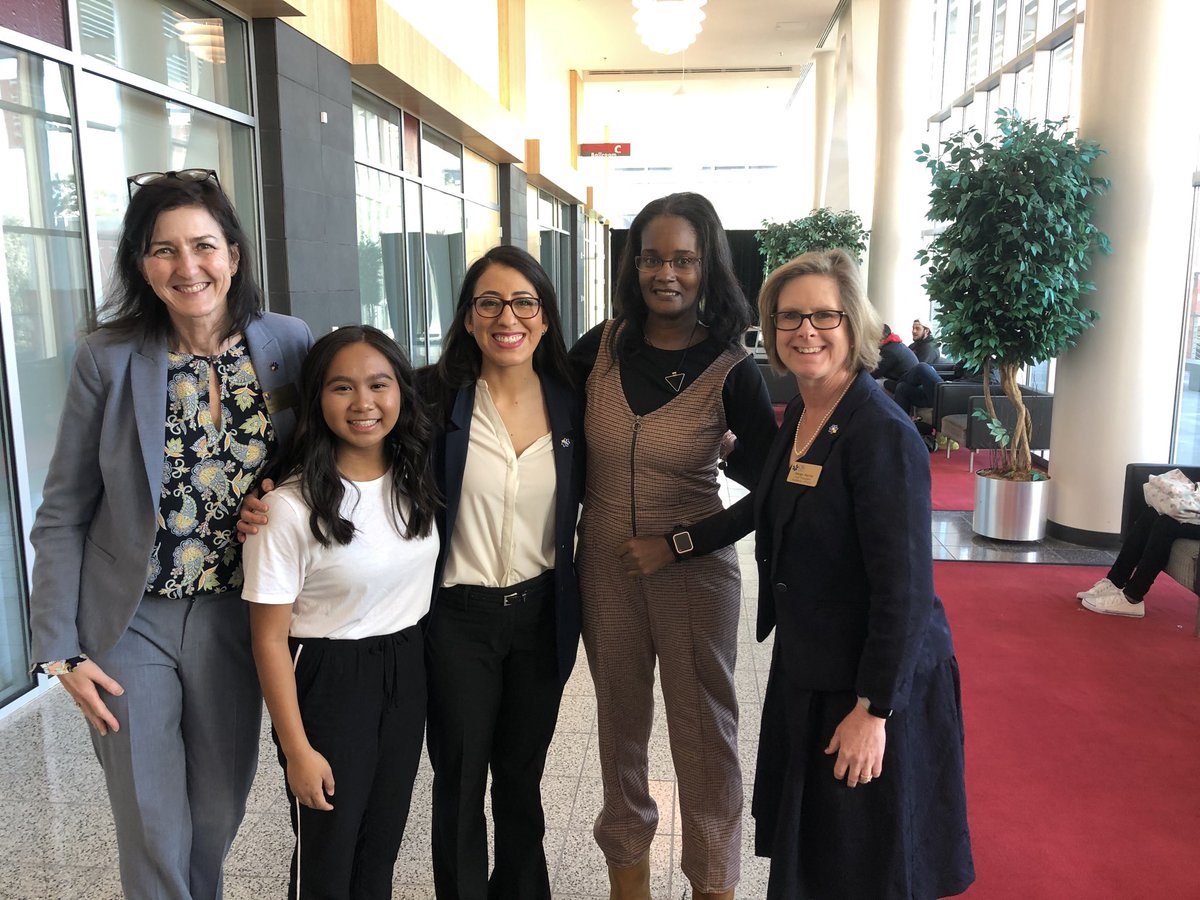 ⁦⁦⁦<a href="/CSNCoyote/">CSN</a>⁩ HS and Prison Ed students joined CSN leaders &amp; shared their stories with #NSHE Regents about how CSN programming has been life-changing for them! So proud &amp; grateful for their advocacy so that more CSN students will experience a college-going culture!