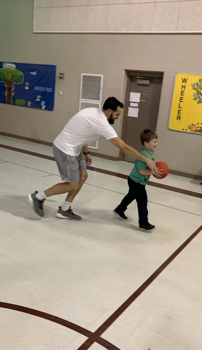 AMNIGRILA tweet media