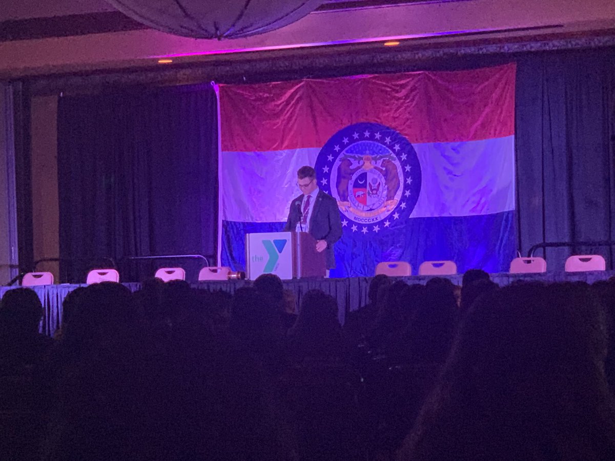 WestsideYIG's tweet photo. Titan’s very own Mason Williams leading the opening ceremony of the Changemaker Youth and Government convention @classEireland @mrthistory @lswhstitans @ChadHertzog #titanfamily https://t.co/wnBQWjhXzq