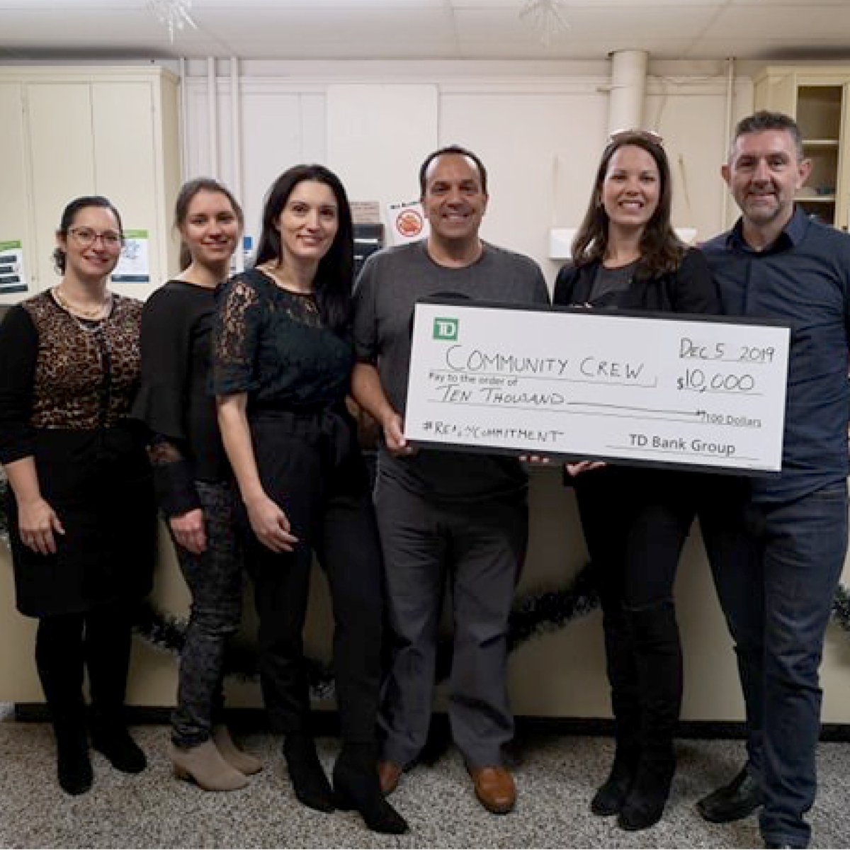 CommCrewNiagara's tweet photo. Thank you to #TDCanadaTrust for this generous Community Grant which will help us grow across Niagara. Our partnership with TD has made it possible for us to expand the way we have.  Thank you for all that you do! @Habman11 @yasmin_zalac @GrantMcArthur @SarahPritula https://t.co/5kE8ycYl8S