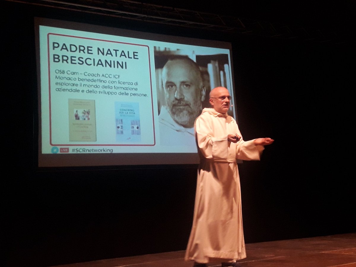 AntoniaDeSanti3's tweet photo. Chi ha detto che spiritualità e aziende non hanno nulla in comune?
Interessantissimo, brillante e decisamente non convenzionale l'intervento di Padre Natale Brescianini a Cantieri di Felicità #screventi #scrnetworking https://t.co/UVSiFXLtDZ