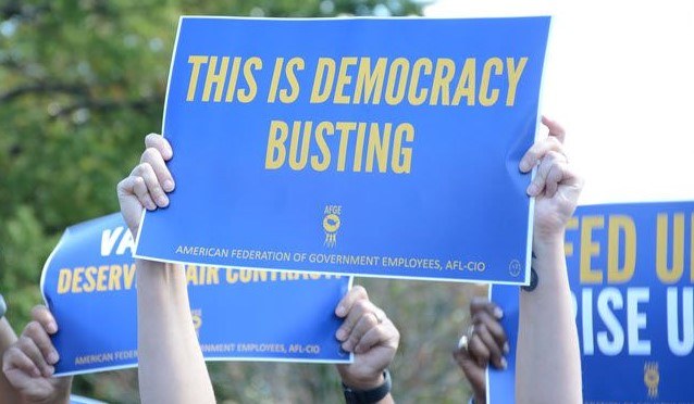AFGENational's tweet photo. We are prepared to challenge any agency that implements the executive orders without first bargaining with our union. #EOHellNo https://t.co/zSP19AchVx https://t.co/kcuvR5NQoJ