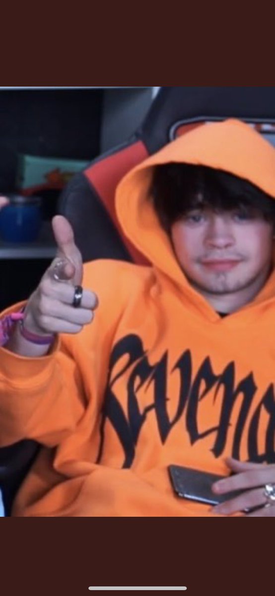 Alex Gray (AlexGra04567139) Twitter