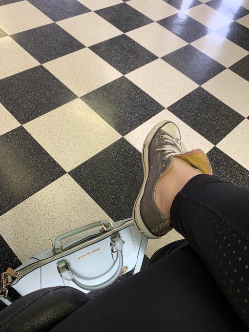 Slumming it today. But you&rsquo;d still sit pretty under my shoe. https://t.co/Vr6OsMvNDx<a href="/tag/dommelife"class="tags"><span>#dommelife</span></a><a href="/tag/ropebunny"class="tags"><span>#ropebunny</span></a>