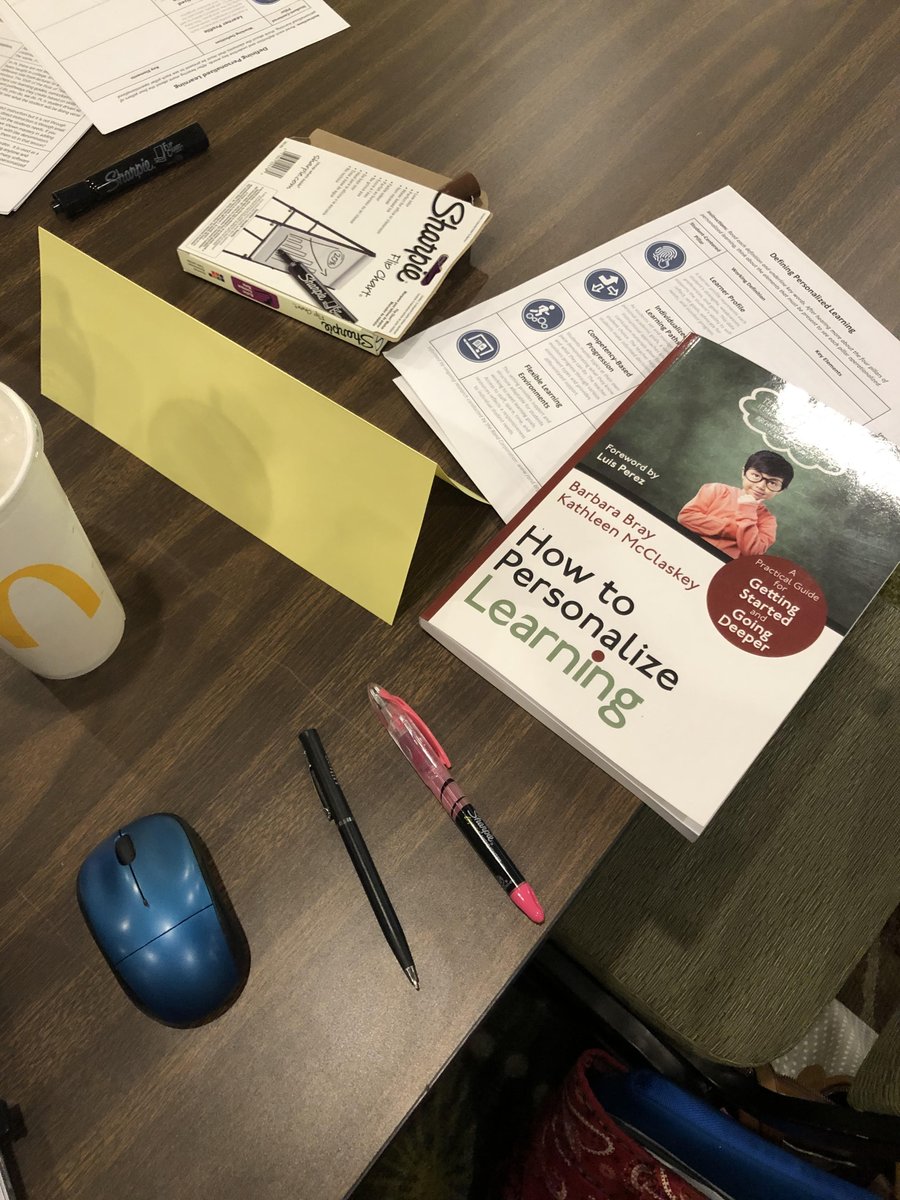 JulieBentonDLF's tweet photo. Personalized Learning is in our playlist today! ;)
@nwresaPLCN #PLinNC @NorthwestResa @bbray27 @braveneutrino @SNormanDLF @RamonaBurkhart https://t.co/pj4xxQiflC