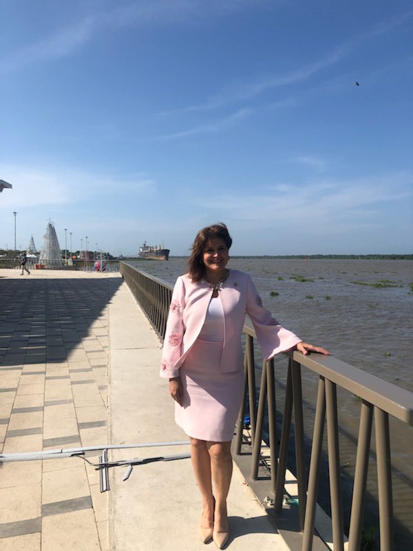 Annette Taddeo tweet media