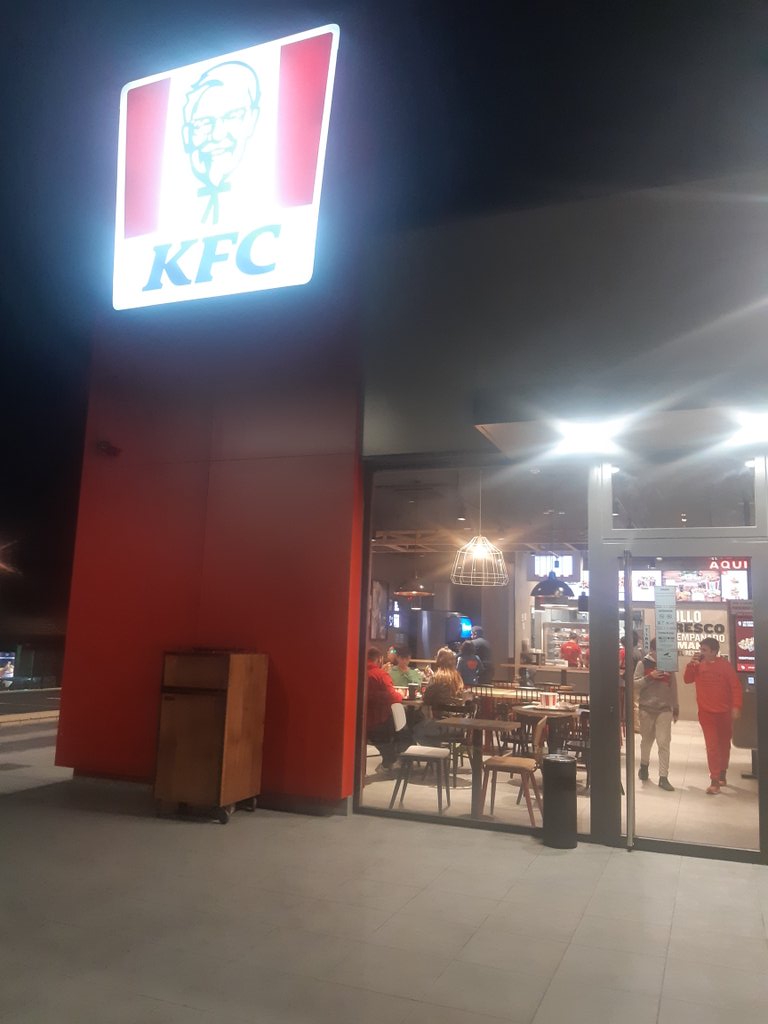 Beow3ulf's tweet photo. Vamos a cenar 🤤🤤🤤 https://t.co/EhFfiWk6AF