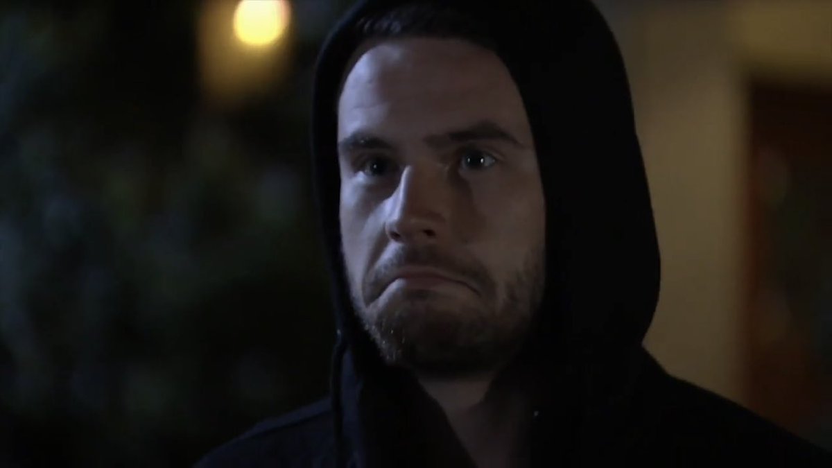 roblivionspoil's tweet image. Parallels❤️ #emmerdale #robron