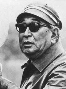bilio_muydunuz's tweet photo. İnsanlar ağlayarak doğar. 
Yeteri kadar ağladıktan sonra da ölür...
                             Akira Kurosawa https://t.co/vJ6TMjzUzT