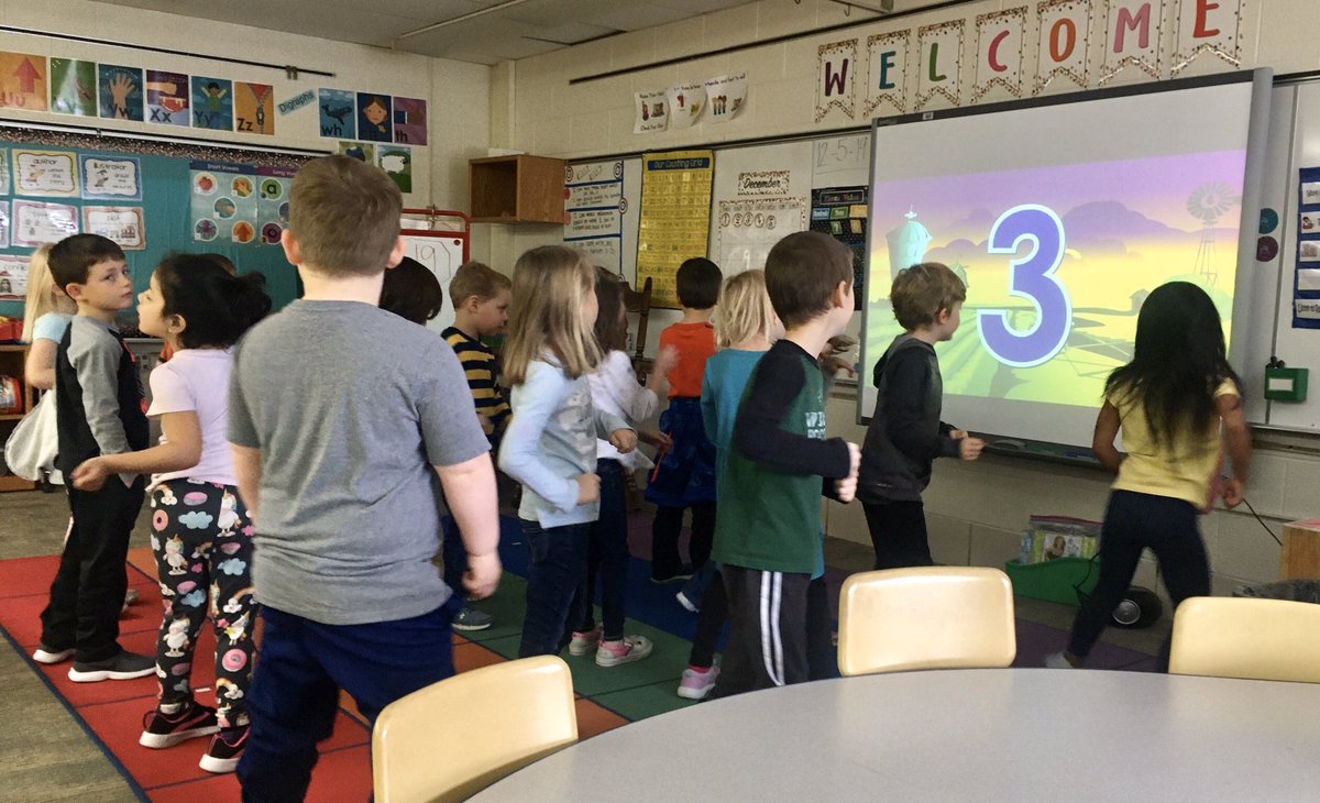 nicksofio's tweet image. Was in @mrs_stirling K classroom for a @2ndStepProgram lesson on feelings (happy was one feeling mentioned) this morning. They took a quick brain break to sing and dance. Their energy brought a great big smile to my face!! #LKCanDoKids #ALASconnectED
