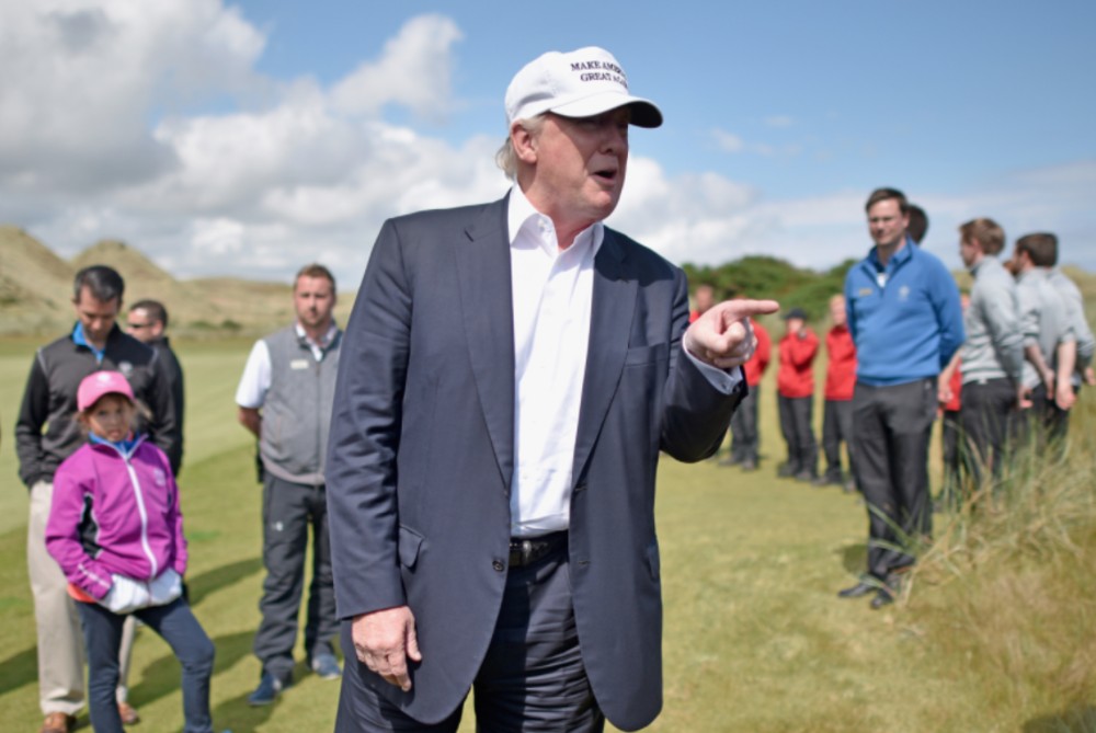 Trump kicked his father-in-law off his golf course for the dumbest possible reason trib.al/fgCcc2W