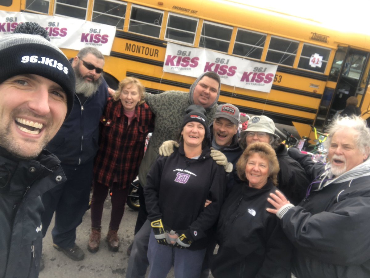 BWSDTransport's tweet photo. It was great to see @fsmikey and @FSBigBob of @961KISS  doing this years #StuffABus 
We’re happy to have contributed
We’ll be back next year ! https://t.co/jpJ0UtSxUk