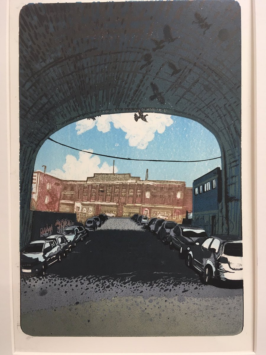 Mike_Printmaker's tweet photo. Working into the evening to get this view completed. Looks like it’s about there: ‘Typhoo Building Through Arch’ an edition of 30 original prints #100viewsofbirmingham https://t.co/J18rL5xmEi