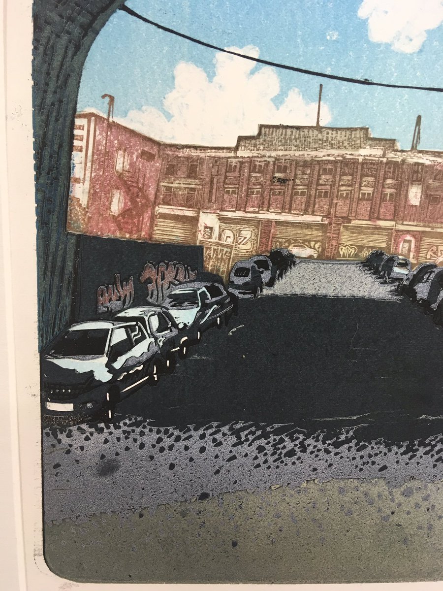 Mike_Printmaker's tweet photo. Working into the evening to get this view completed. Looks like it’s about there: ‘Typhoo Building Through Arch’ an edition of 30 original prints #100viewsofbirmingham https://t.co/J18rL5xmEi