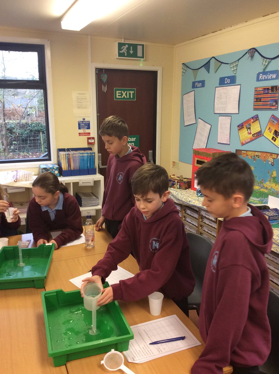 Castle Caereinion Church in Wales Primary School (@castlecwschool) on Twitter photo Class Two turned into scientists today as they tested the absorbency of hydrogel! A huge thank you to Mr Tudor Jones from Caereinion High School for the fantastic science lesson! We loved it 🎉🧪🧽🔎@YUCaereinionHS <a href="/powyssch/">Ysgolion Powys</a> Class Two turned into scientists today as they tested the absorbency of hydrogel! A huge thank you to Mr Tudor Jones from Caereinion High School for the fantastic science lesson! We loved it 🎉🧪🧽🔎@YUCaereinionHS <a href="/powyssch/">Ysgolion Powys</a>