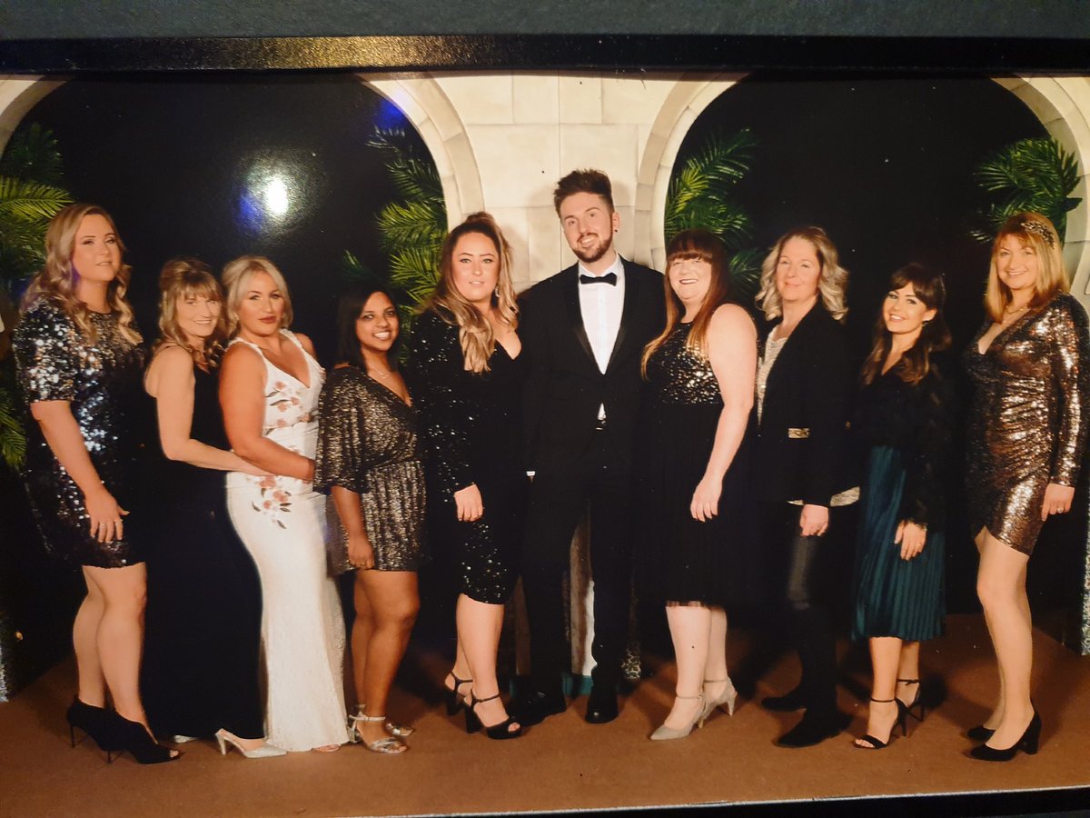 princess_emma91's tweet photo. Woohoo merry xmas ... Team A+E xxx #necxmas2019 https://t.co/a3MfQRtD2s