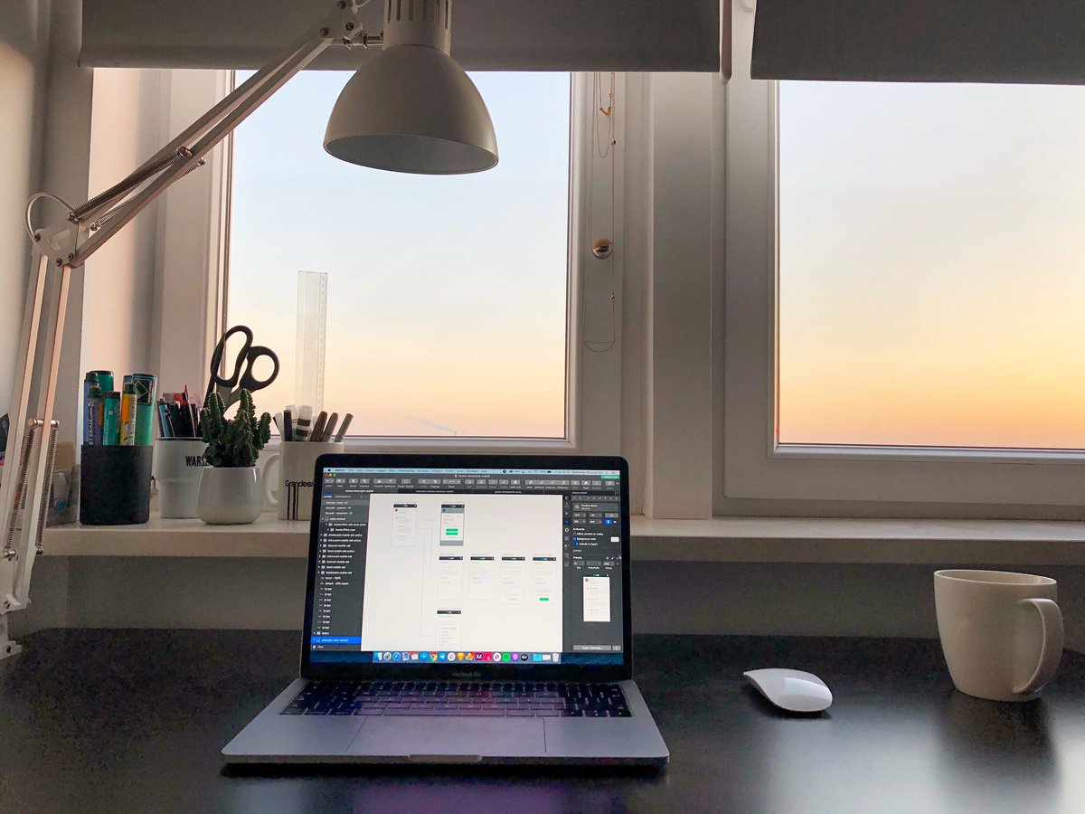 rastru's tweet photo. Today’s minimal setup #minimalsetup #minimal #workplace #workspace #homeoffice #designeratwork https://t.co/AX8fOHWktZ