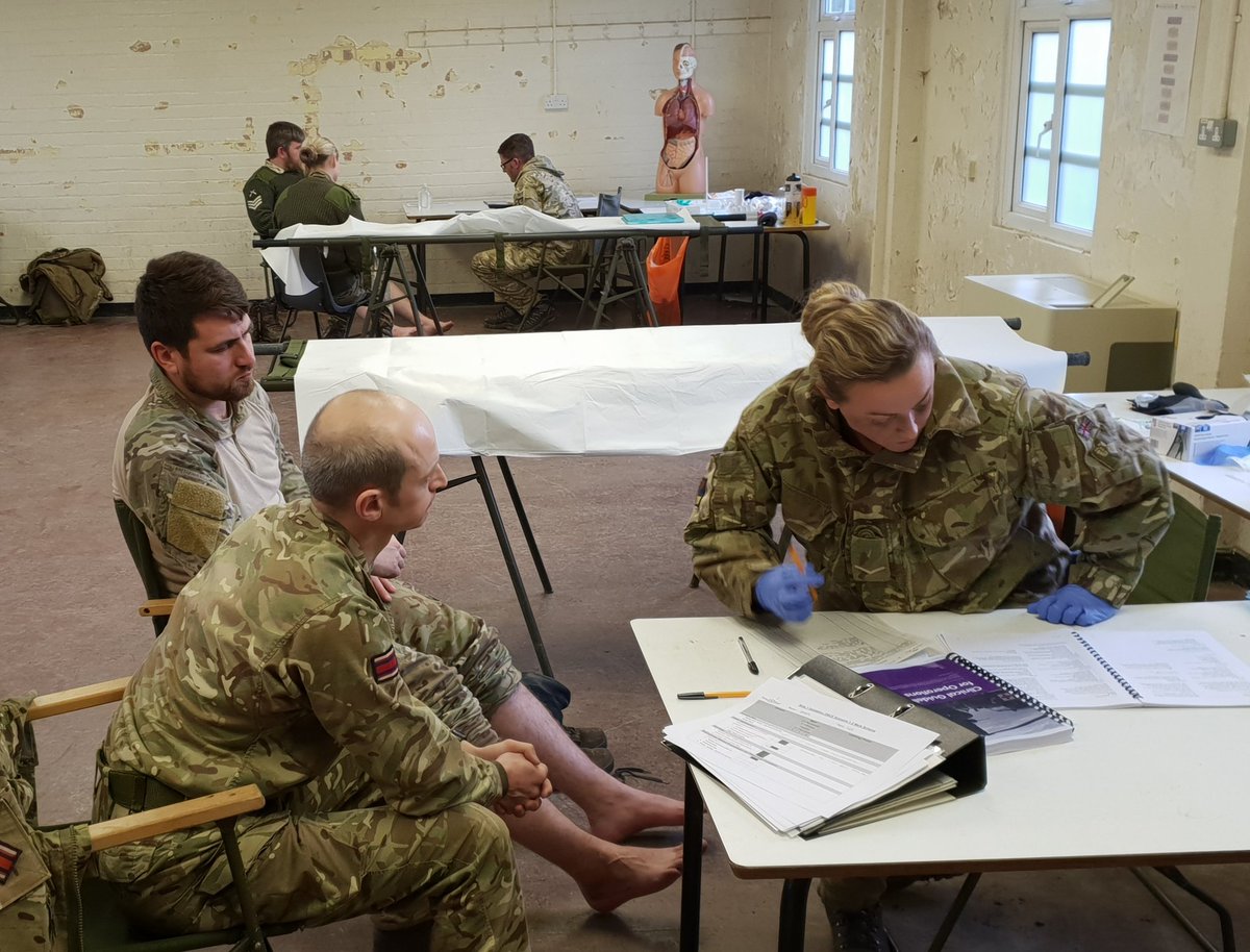 AMSTC1's tweet photo. Thanks to @4ArmdMedRegt for hosting us at 3XX R1 Val. Immersive and innovative approach; a great base for @AMSTC1 to take forward #medtrg #medsim #clinicalexcellence https://t.co/n4KUKbcsUn