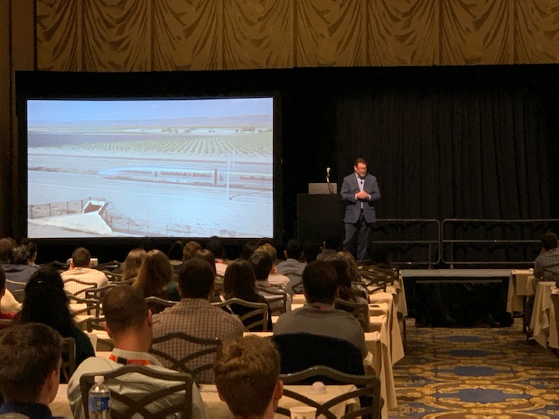 wspusa's tweet photo. Kevin Gilson of WSP Project Visualization showcases how our #VR tech can provide a #virtual tour of any site, including #HighSpeedRail! #WeAreWSP #DevelopingProfessionals #DPN #WSPUSA #rail https://t.co/crUJtaqHsU