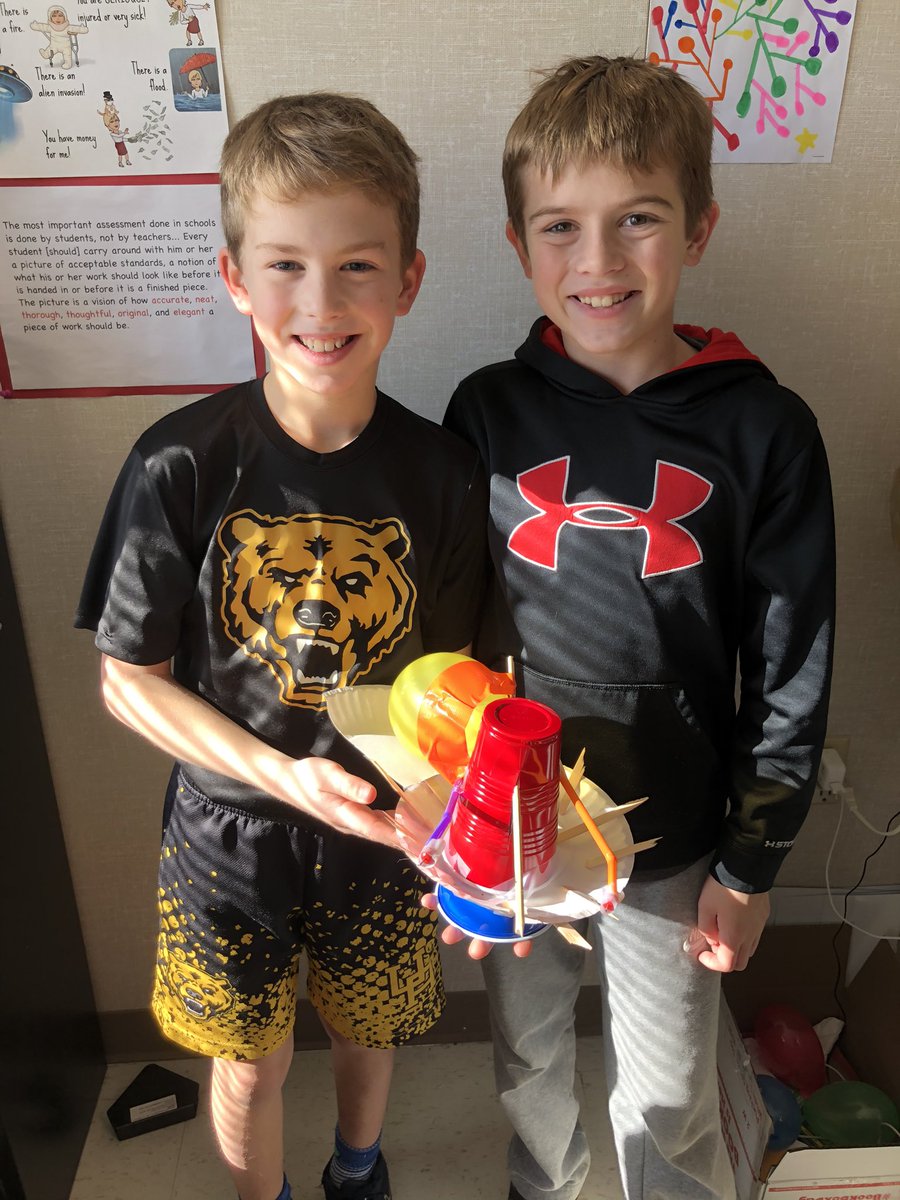 SimpsonTremont's tweet image. Battle bots. The first picture is the calm before the storm. They designed, built, tested, made adjustments and, finally, got to go in the ring. @theLibraryBug @TremontLions @UACreates