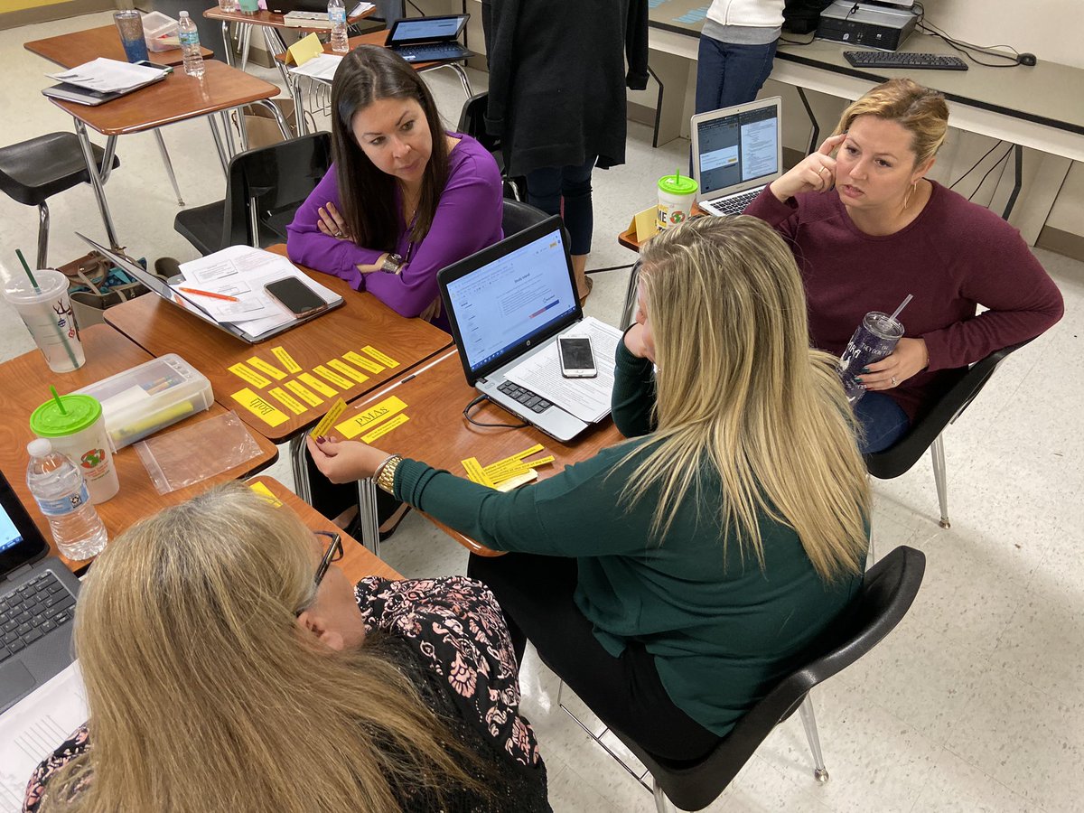 KevinThomasOCPS's tweet image. Another great #sciencecoach meeting this afternoon. Thanks to all the coaches that came out to one of our three locations! #OCPSscienceK5 @KimSeaver_OCPS @matttimmOCPS @RyanCarlsonOCPS