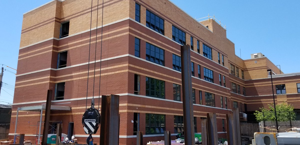NYC_SCA's tweet photo. @NYC_SCA 's 440-seat addition at PS 128 in Middle Village will be ready to open for the 2020-2021 school year. #District24 #space2learn #space2grow https://t.co/bFy31T89eq