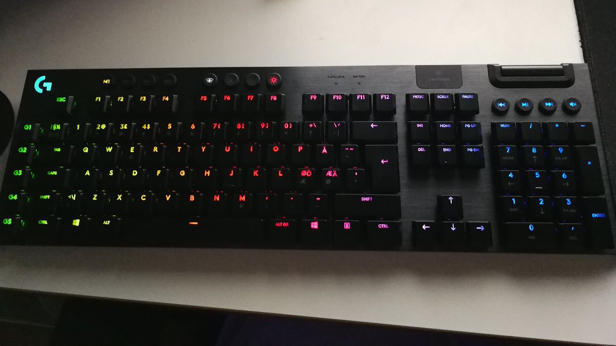 Nostie's tweet photo. I got it today, MY BABY! #Logitech #LogitechG915 https://t.co/7r5kQd5wU5