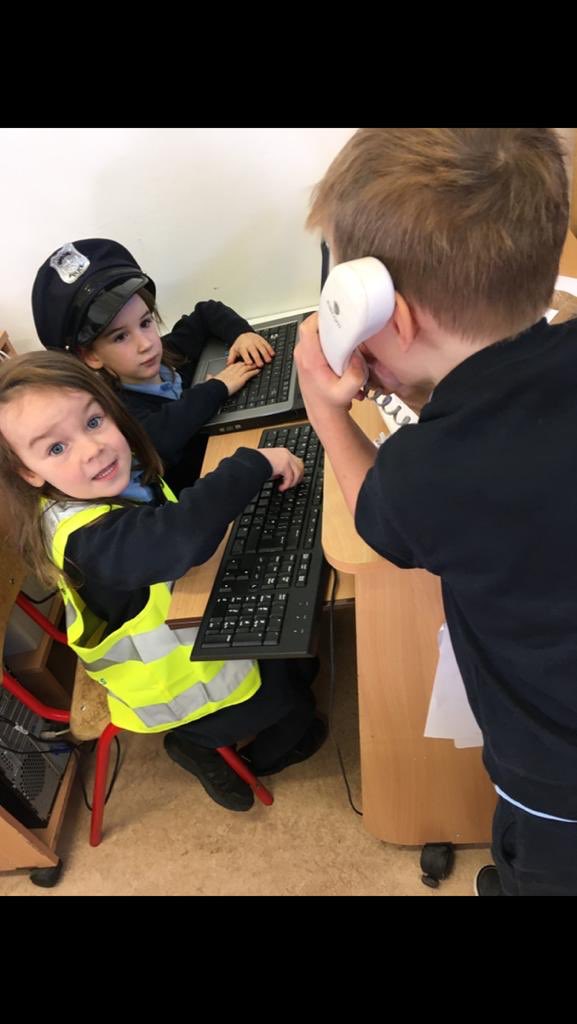 conahyns's tweet photo. #Aistear in the Junior Room lately has been focusing on the important job of the Gardaí. In homage to their great work the class made an amazing Garda patrol car..Would you look at that! #engineeringatitsbest #gardaí @GardaTraffic https://t.co/1PkTHWJ8yc