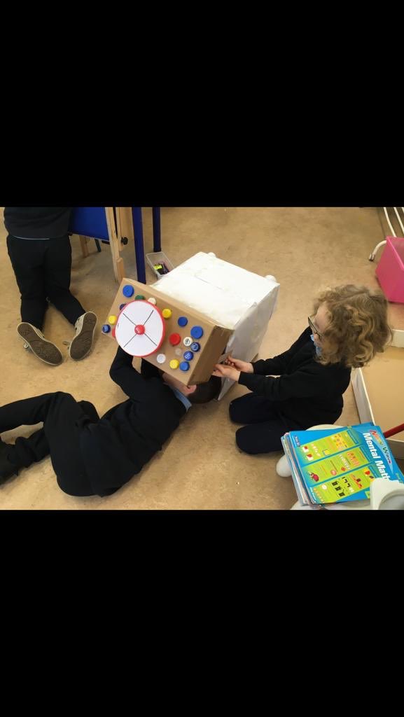 conahyns's tweet photo. #Aistear in the Junior Room lately has been focusing on the important job of the Gardaí. In homage to their great work the class made an amazing Garda patrol car..Would you look at that! #engineeringatitsbest #gardaí @GardaTraffic https://t.co/1PkTHWJ8yc