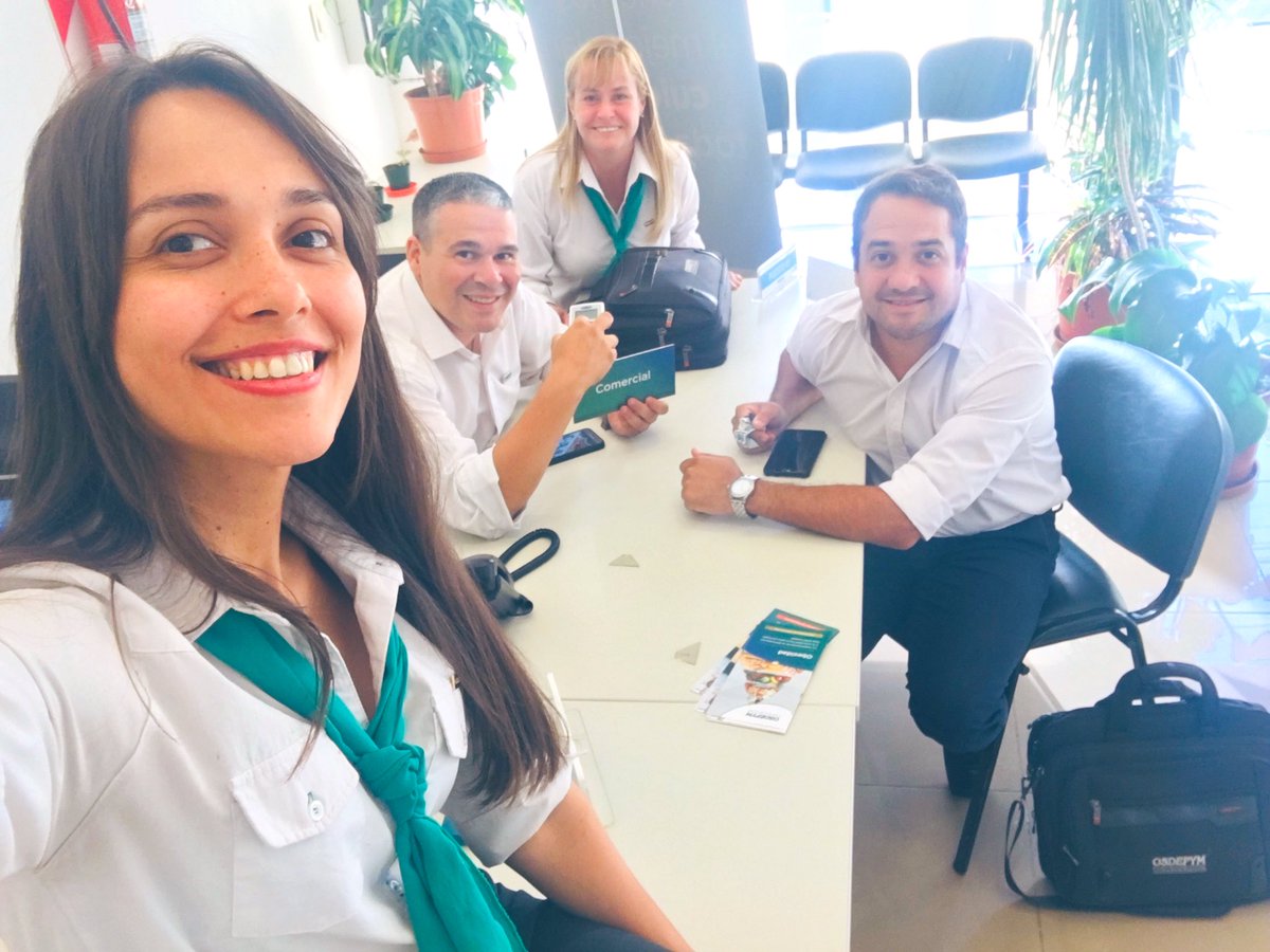 ANALIZD1's tweet photo. Acá SIEMPRE hay equipo ! 💚🙏🏻 #SomosOsdepym @carlososdepym @JorgeVe14459791 @CNieto03 https://t.co/Pu7P4P5t5s